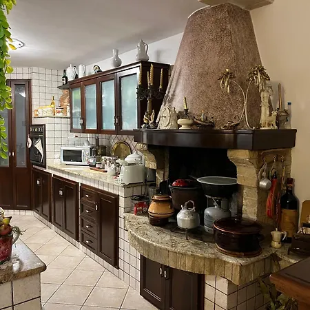 Grace's House فندق مبيت وإفطار غالّيبولي