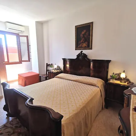Grace's House Bed & Breakfast