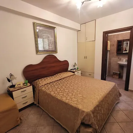 Grace's House فندق مبيت وإفطار 3*