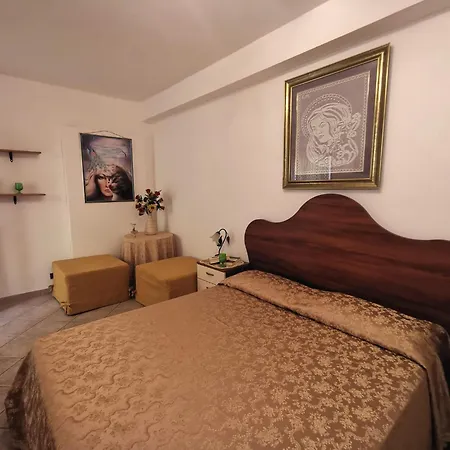 Grace's House 3*